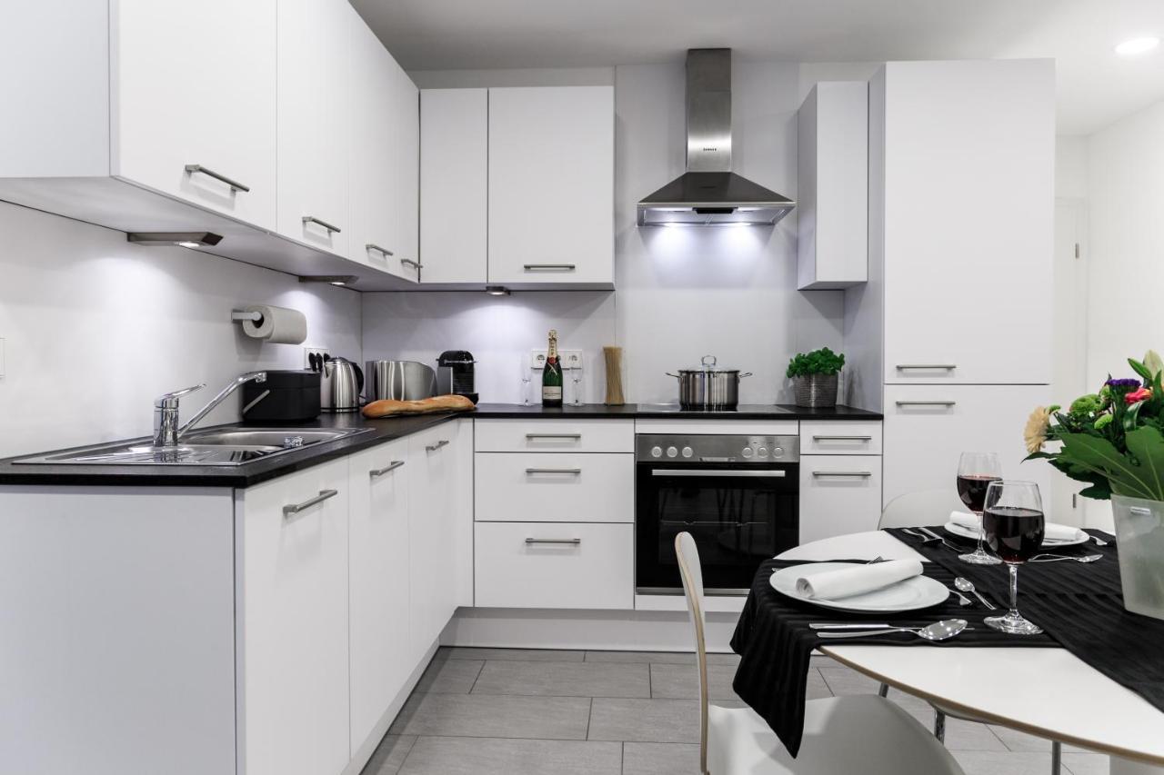 Apartment Westend mit 4-Zimmern, Aussenbereich und eigenem Parkplatz FDH Exterior foto
